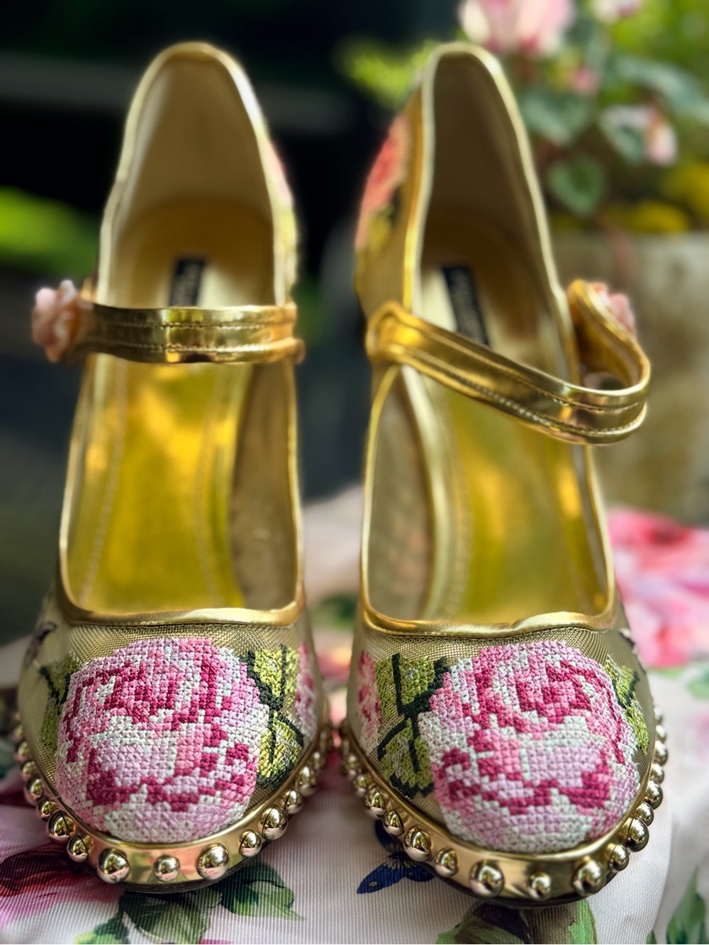 Dolce & Gabbana Gold Mesh & Leather Floral Studded Block Heel Mary Janes Size 40 - Picture 2 of 14